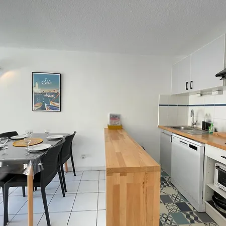 Familial 5 Pers, Piscine, Front De Mer, Parking, Proche Commerces - Fr-1-338-553 * Sete